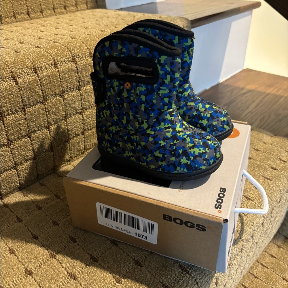 Bogs Kids' Multicolor Camo Boots